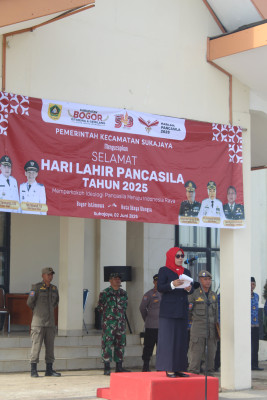 Camat Sukajaya Pimpin Upacara Peringatan Hari Lahir Pancasila Tingkat Kec. Sukajaya